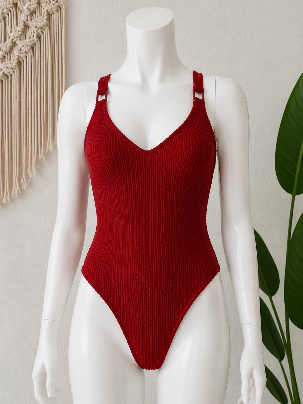 ✨ Old‎ Navy Red Textured One Piece Swimsuit NWT Size M Resort Chic Style